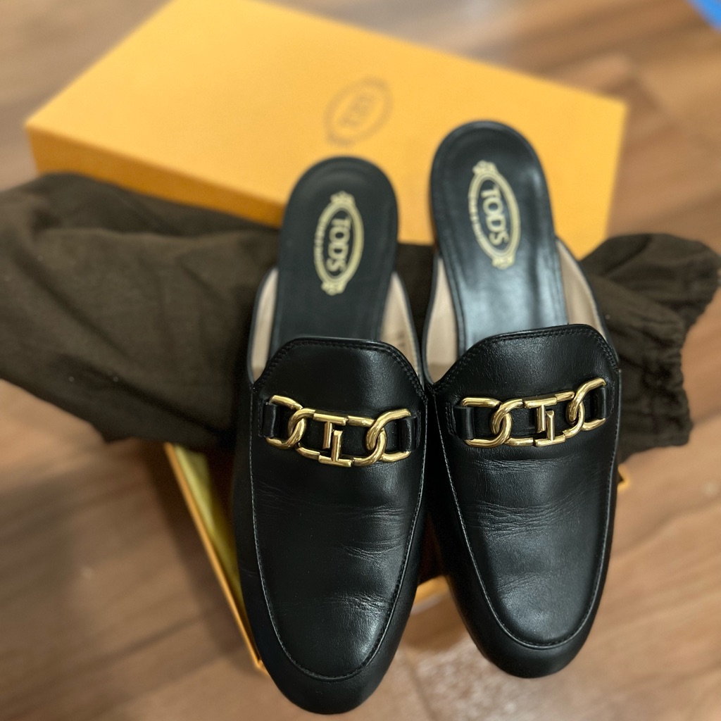 Tod’s Leather Mules